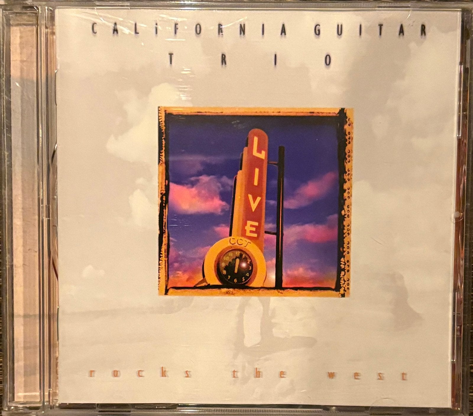 CALIFORNIA GUITAR TRIO - Rocks The West, CD & DVD, CD | Rock, Enlèvement ou Envoi, Comme neuf, Rock progressif
