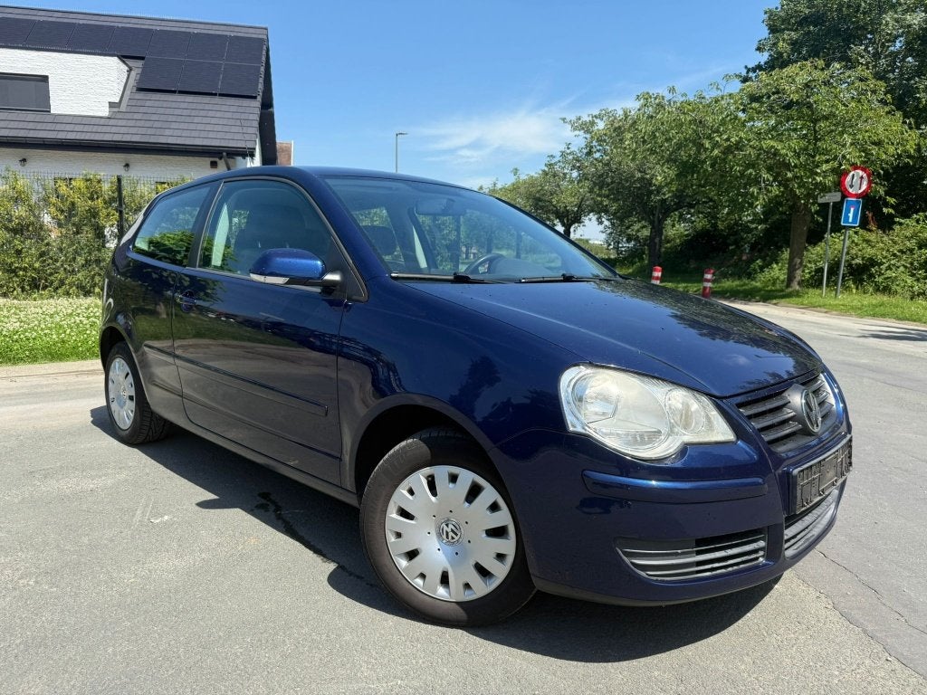 Volkswagen polo 1.4i automaat/automatique - 98.000km, Autos, Volkswagen, Achat, Carnet d'entretien, Bleu, 5 places