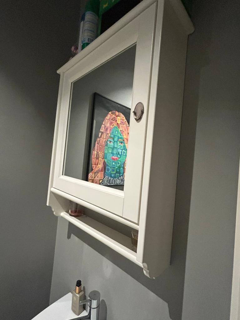 Badkamer of toiletkastje met spiegel ikea, Ophalen, Zo goed als nieuw
