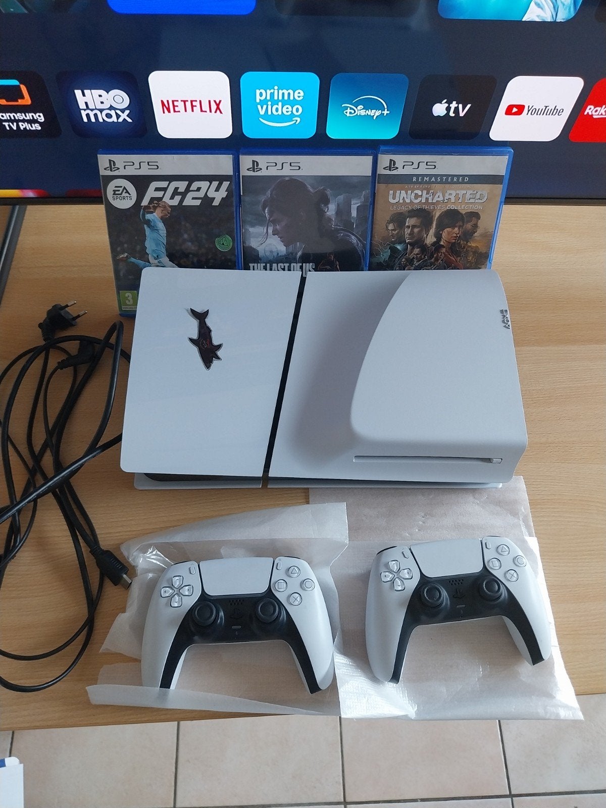 PLAYSTATION 5  ( DISK ) 800GB : 2 Controllers + 3 Games, Games en Spelcomputers, Spelcomputers | Sony PlayStation 5, Ophalen, Zo goed als nieuw
