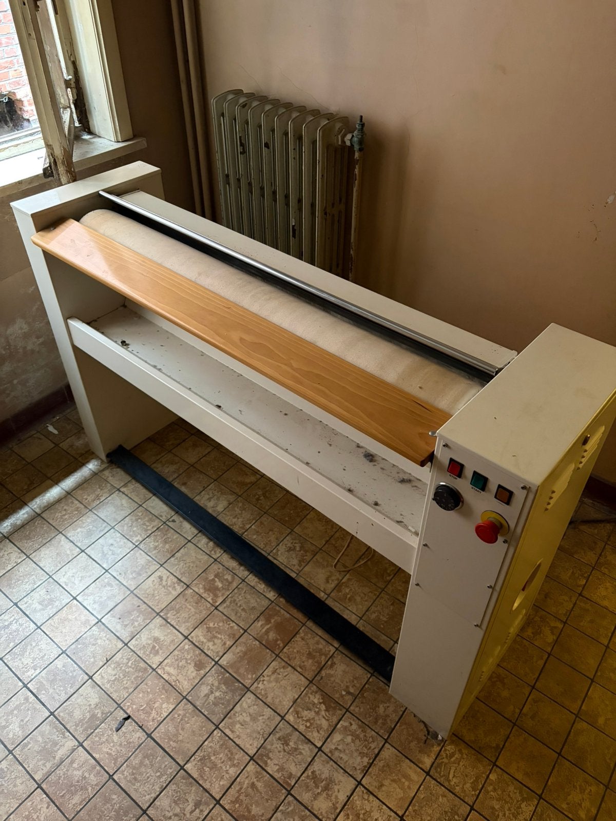 Strijkrol, Elektronische apparatuur, Ophalen, Gebruikt