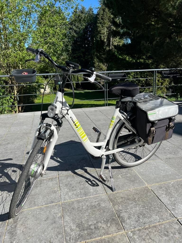 Vélo électrique, Fietsen en Brommers, Elektrische fietsen, Ophalen, Gebruikt, Giant