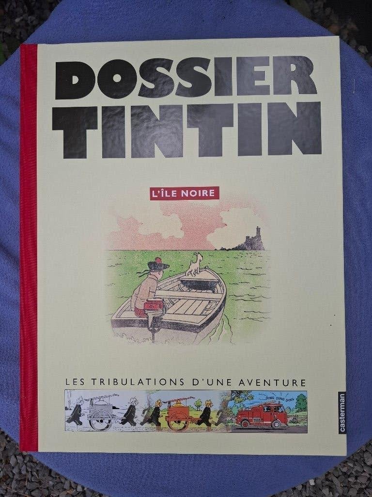 DOSSIER TINTIN "L'ILE NOIRE" CASTERMAN 2005 TTBE, Boeken, Stripverhalen, Zo goed als nieuw, Eén stripboek, Ophalen of Verzenden