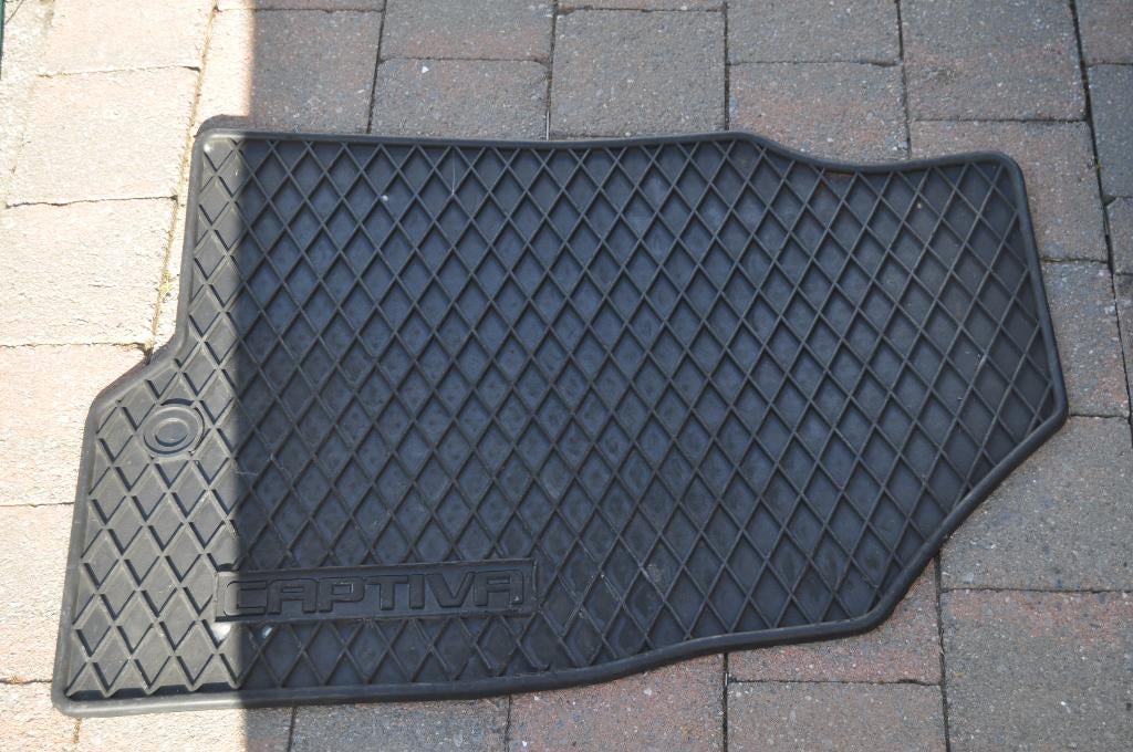 tapis de voiture en caoutchouc, Enlèvement, Utilisé, Chevrolet