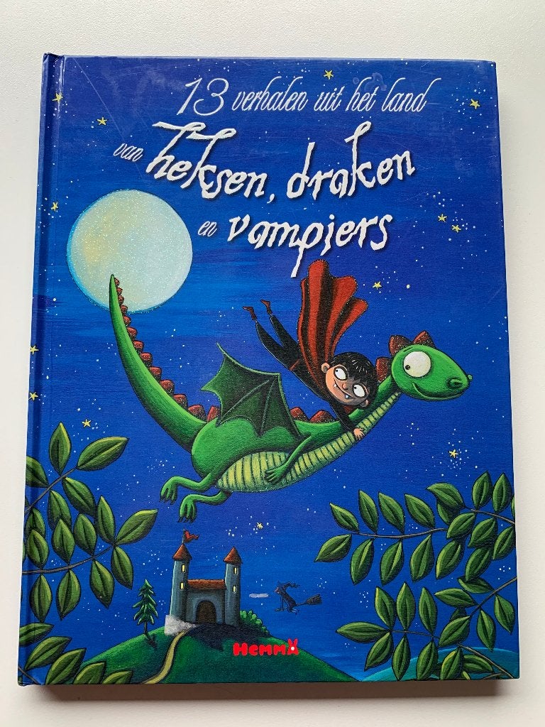13 verhalen uit het land van heksen, draken en vampiers, Ophalen of Verzenden, Gelezen, Laurence Moquet, e.a., Sprookjes