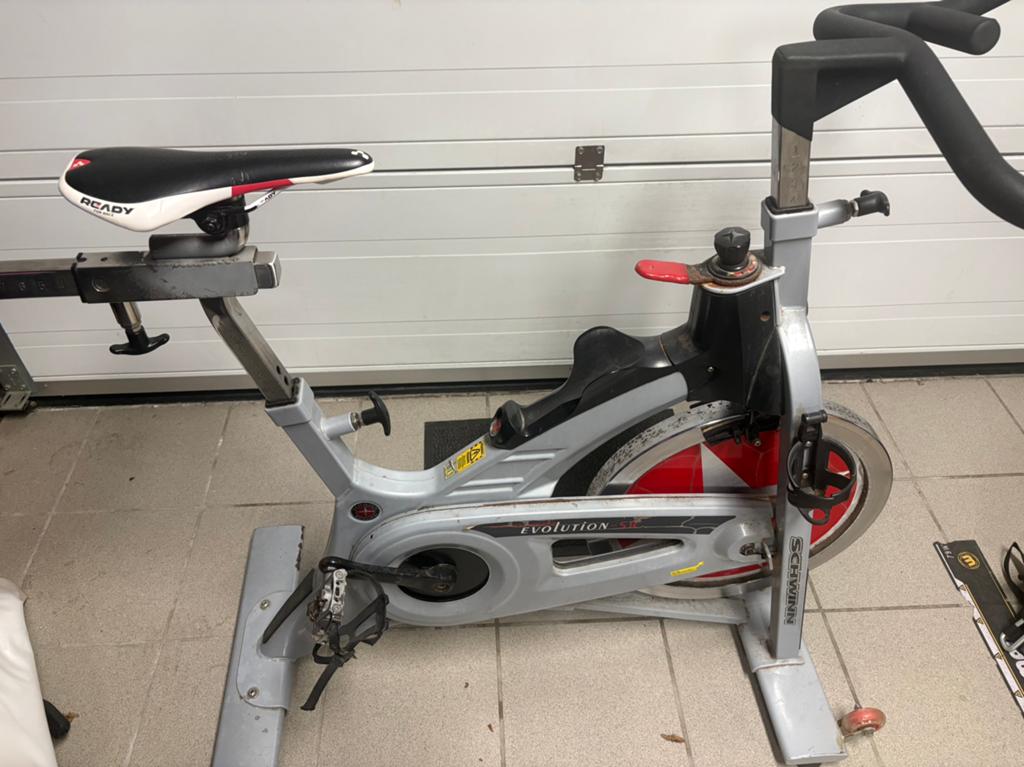Spinningfiets Schwinn, Sport en Fitness, Ophalen, Gebruikt, Spinningfiets