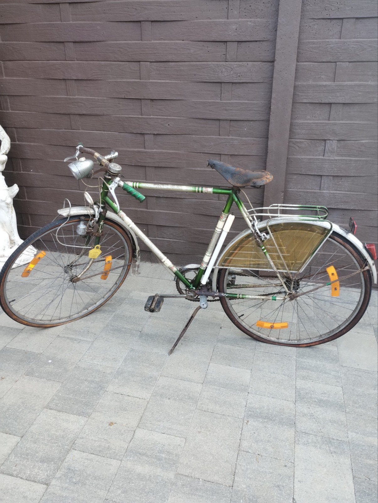 oude fiets Pontiac de luxe jaren 60 voor opmaak, Enlèvement