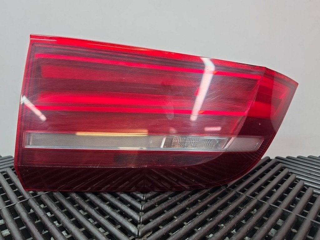 FEU ARRIÈRE GAUCHE BMW X5 (F15) (|7470887|), Utilisé, Rixbecker Straße 75
59552  Lippstadt, DE, BMW, Info@forvia.com