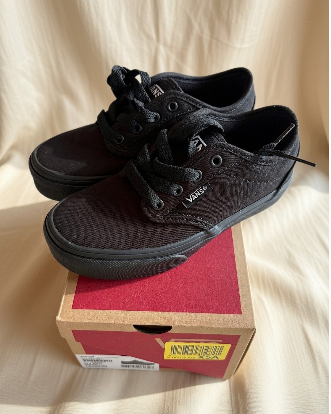 Vans neuve taille 30, Enlèvement, Comme neuf