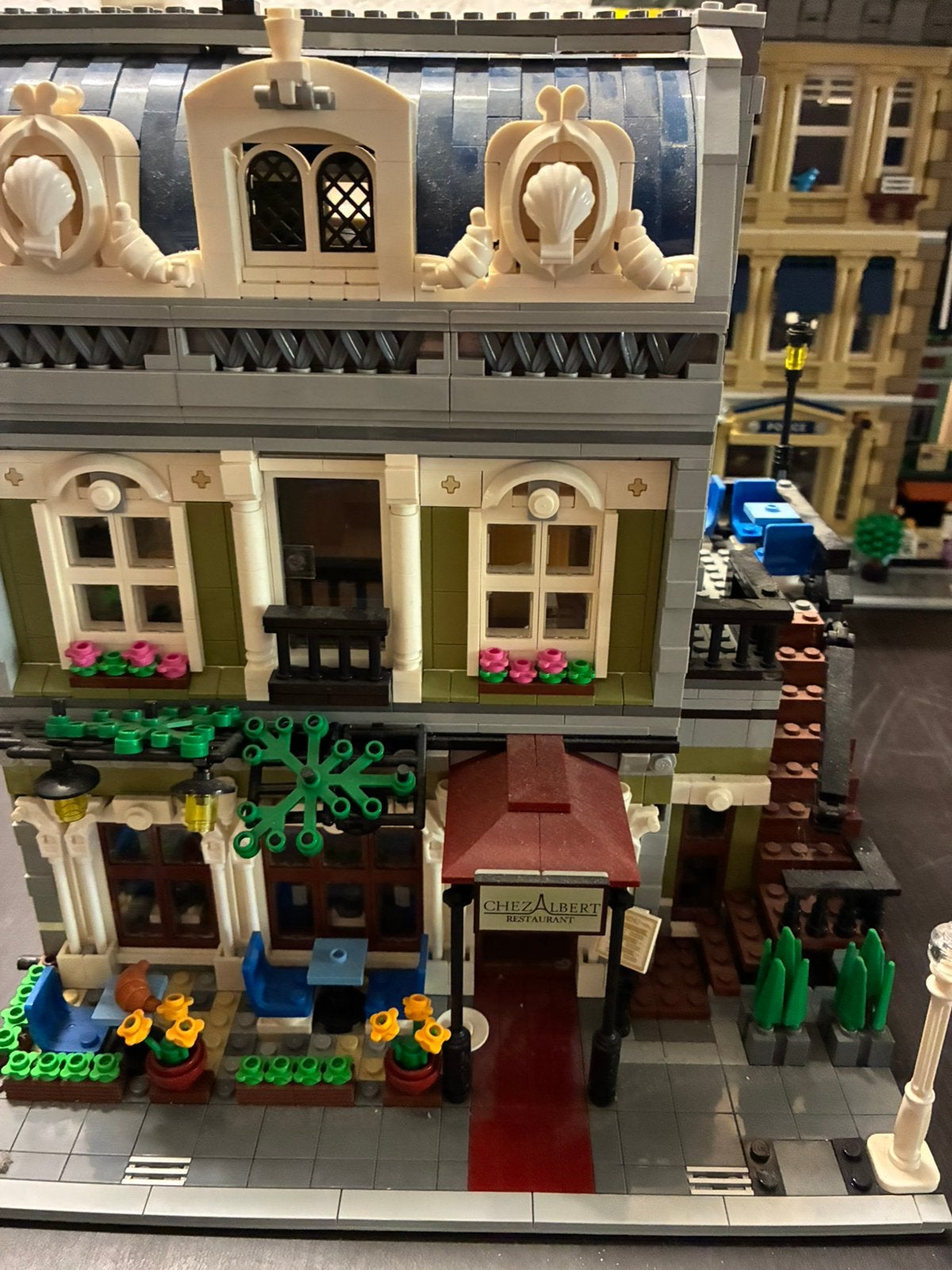 Lego Parisian restaurant, Kinderen en Baby's, Speelgoed | Duplo en Lego, Ophalen, Zo goed als nieuw, Compleet, Lego