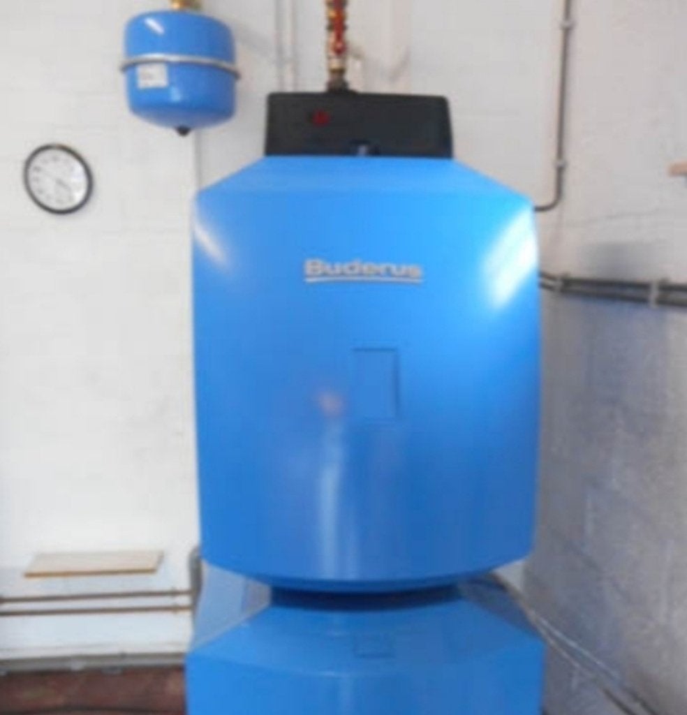 Buderus GB125 plus condensatie-olie, Doe-het-zelf en Bouw, Verwarming en Radiatoren, Zo goed als nieuw, Radiator, Hoog rendement (Hr)