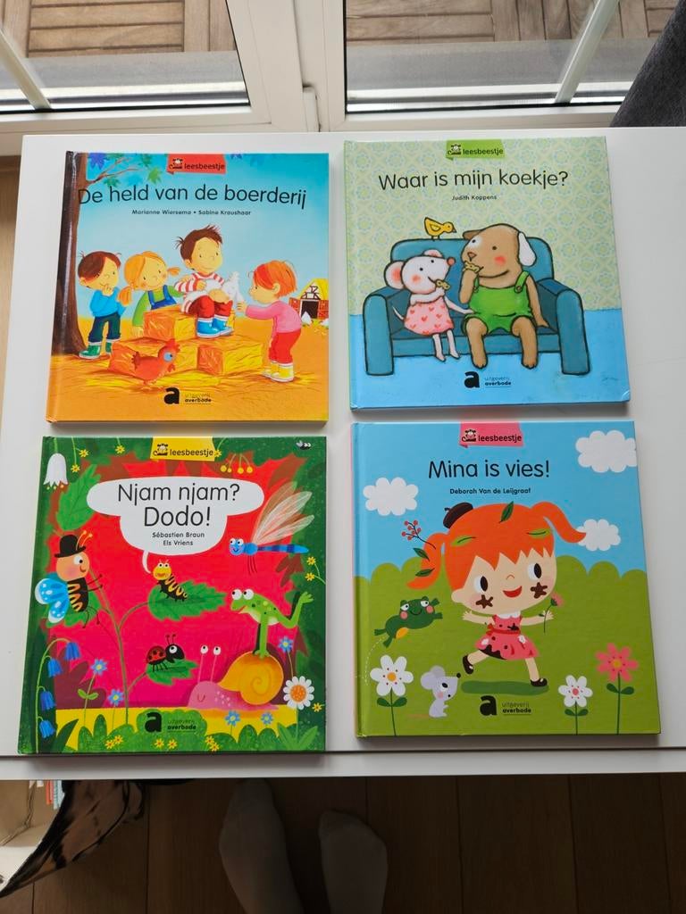 Leestbeestje - Averbode 4 boekjes! 4€/boek, Ophalen