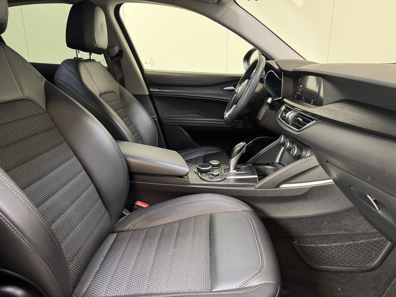 Alfa Romeo Stelvio 2.0 Benzine Autom. 4x4 - Airco - Topstaa, Autos, Alfa Romeo, 0 kg, Achat, Euro 6, 161 g/km