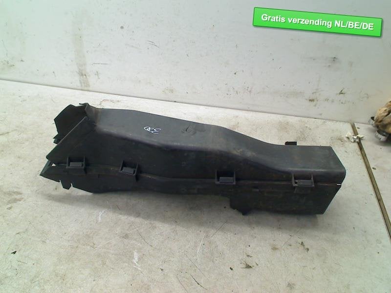 ETRIER DE FREIN AVANT GAUCHE X6 (E71 / E72) (51747180623), Utilisé, BMW, Petuelring 130
80809  München, DE, Bayerische Motoren Werke AG