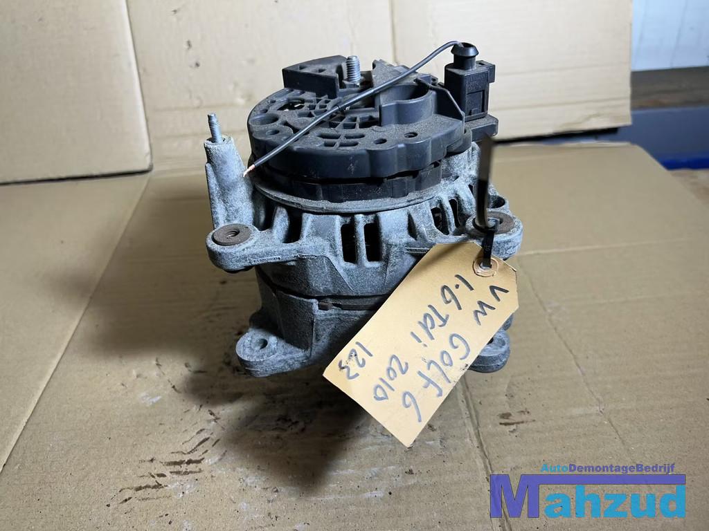 VW GOLF 6 1.6 TDI Dynamo 140A cay cayc 209-2013, Gebruikt, Volkswagen, Volkswagen AG, Vw@volkswagen.de