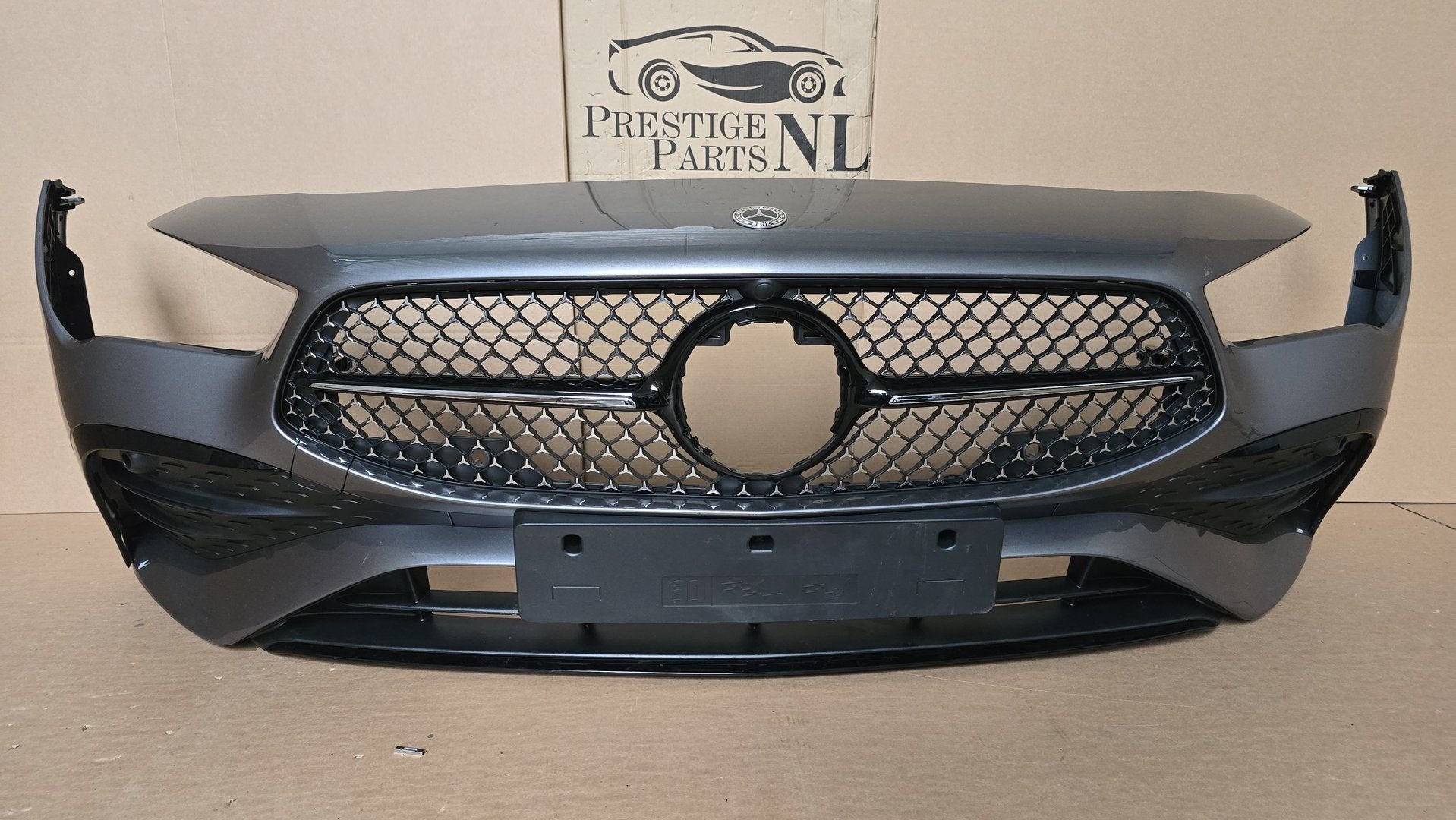 Voorbumper Mercedes Cla Klasse W118 Facelift AMG A1188856303, -, Origine de la pièce connue, Utilisé, -