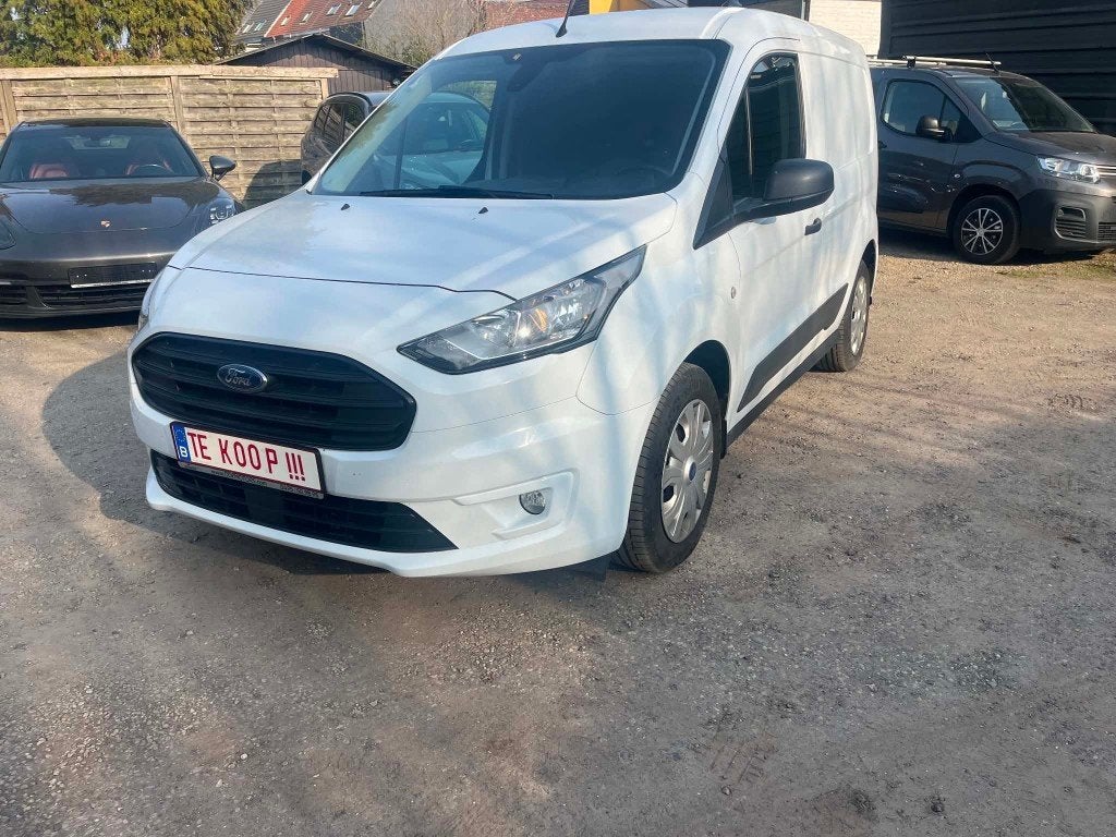 FORD, Voorwielaandrijving, Stof, Verwarmde buitenspiegels, 4 cilinders