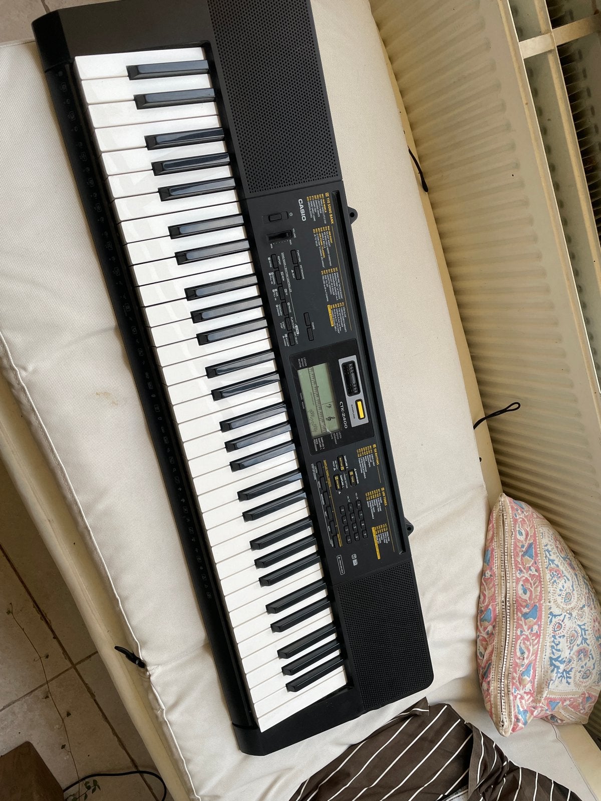 Synthesizer Casio om gratis te repareren, Muziek en Instrumenten, Ophalen, Gebruikt, Casio