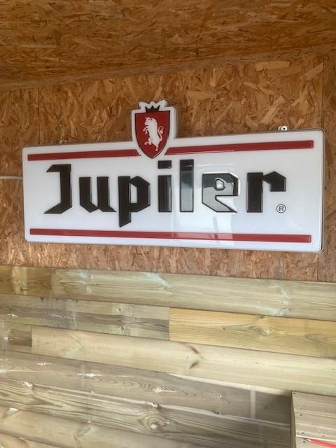jupiler lichtreclame, Enlèvement, Utilisé