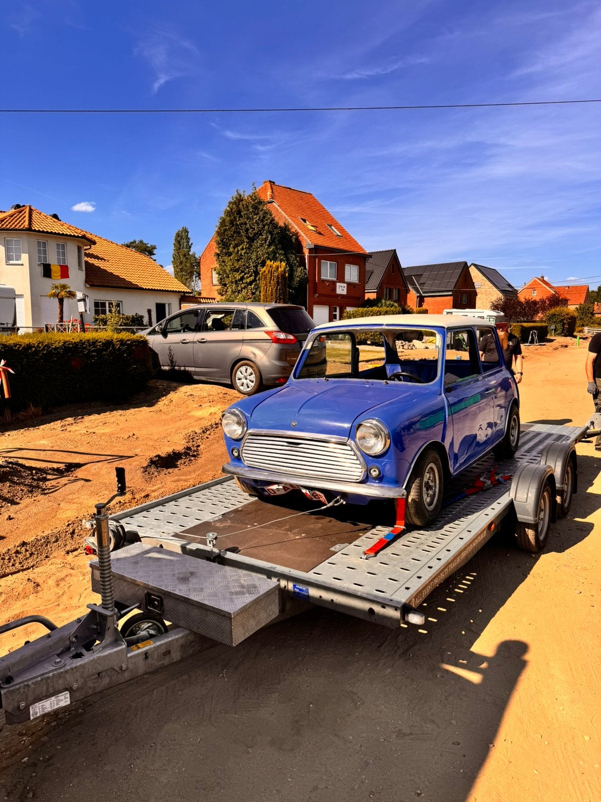 Trailer te huur 2305kg laadvermogen