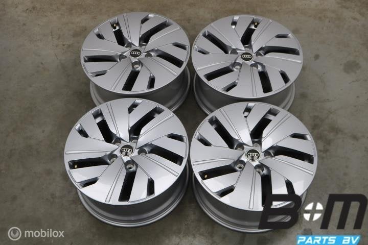 NIEUWSTAAT! Org 19 inch velgen Audi A6 E-Tron! 85E601025, Auto-onderdelen, Banden en Velgen, 19 inch, Gebruikt, Velg(en), Personenwagen