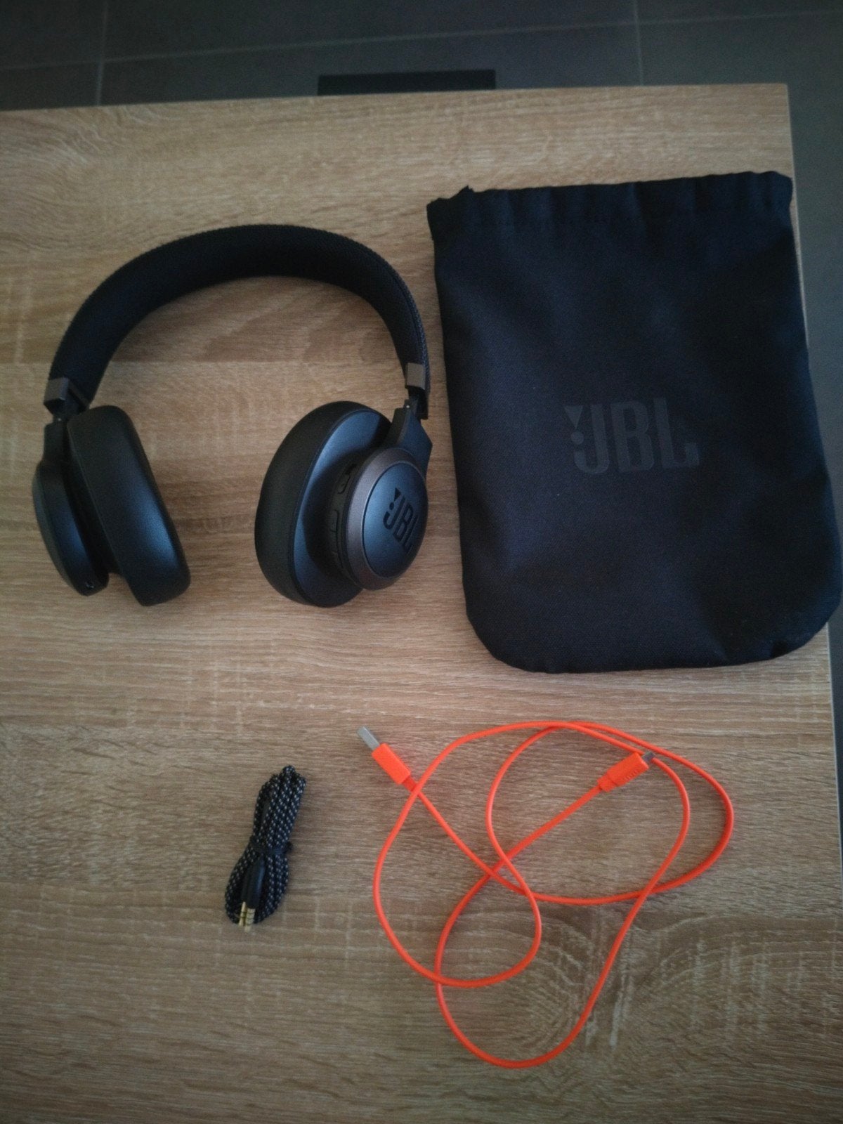 JBL Live 650BTNC - Noise cancelling koptelefoon, Computers en Software, Headsets, Ophalen of Verzenden