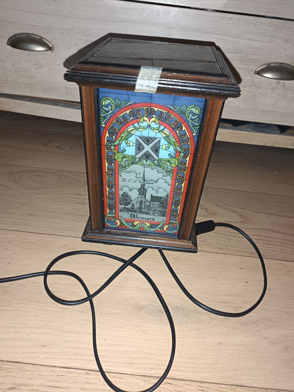 lampe wijnegem, Enlèvement ou Envoi