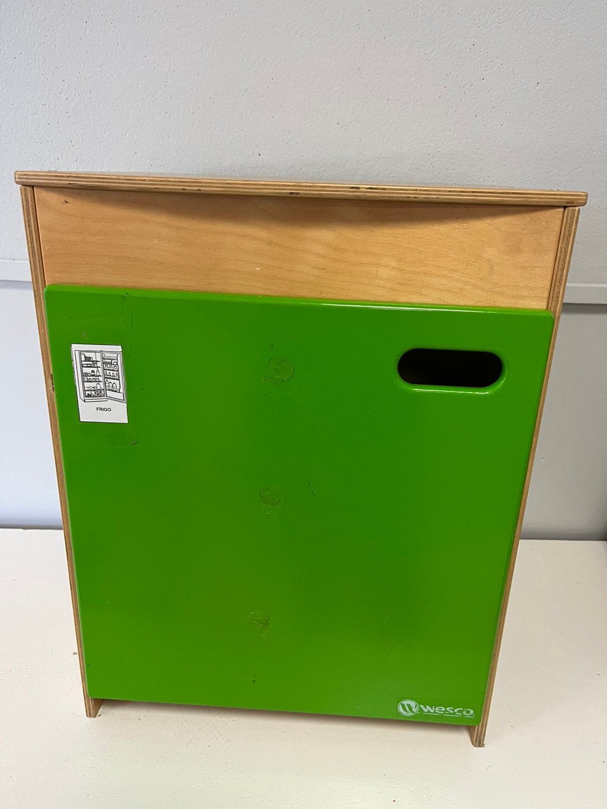 Houten frigo in goede staat Wesco kleuterklas, Ophalen, Gebruikt