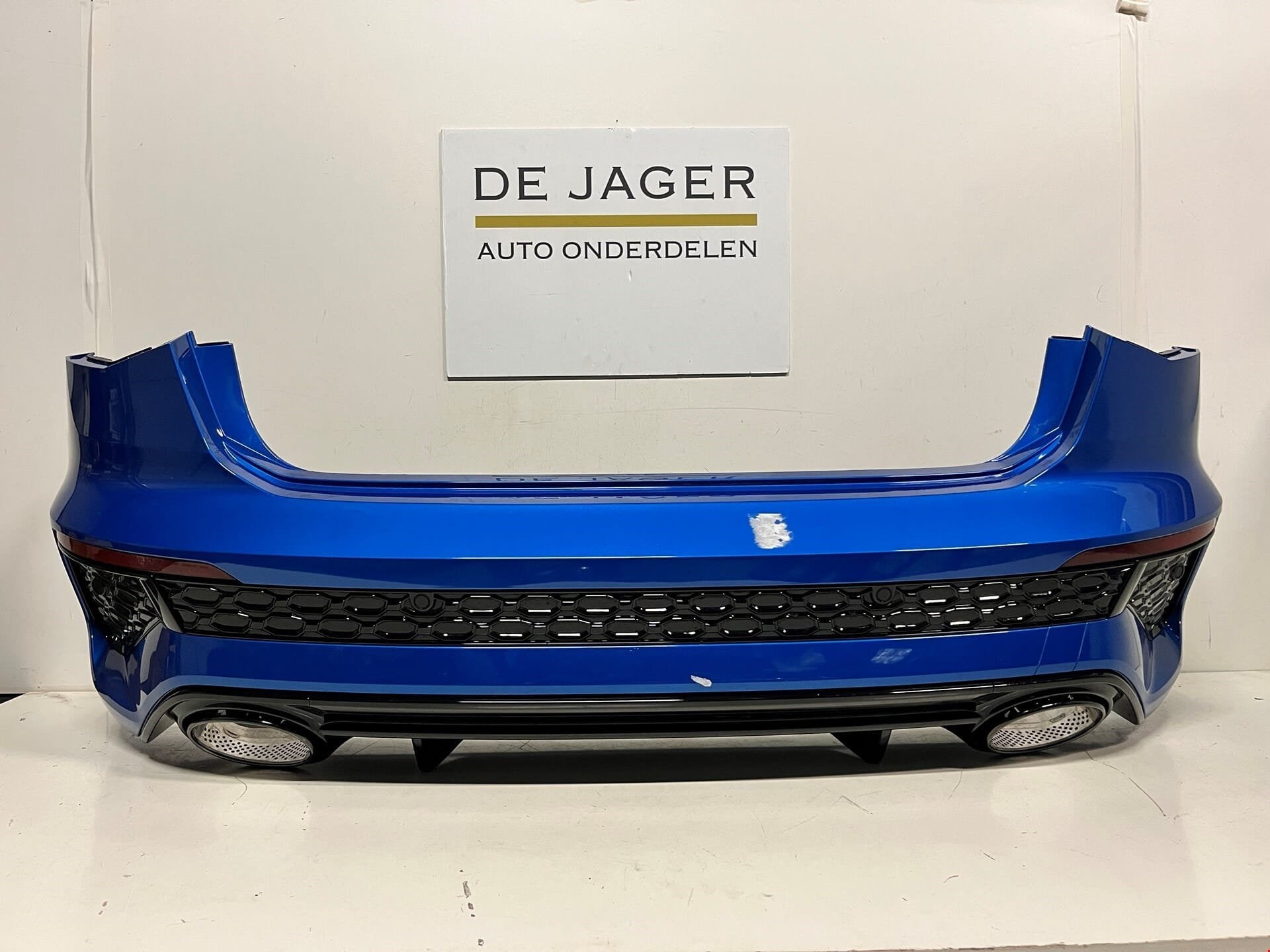 AUDI RS3 8Y ACHTERBUMPER BUMPER COMPLEET PDC 8Y4807511K 2019, Autos : Pièces & Accessoires, Carrosserie & Tôlerie, Arrière, Pare-chocs