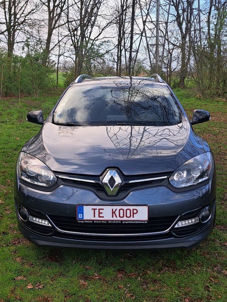 Renault Mégane automaat: 115.000 km+ veel opties + nazicht!!, Autos, Renault, Argent ou Gris, Achat, Euro 6, Entreprise