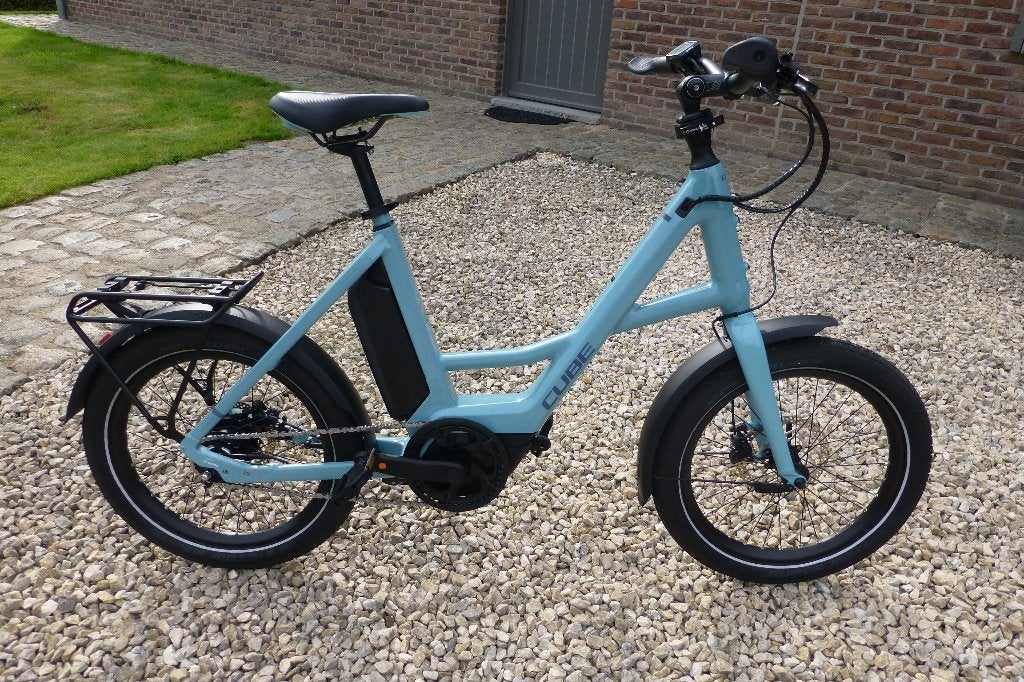 compact fiets cube hybrid 1jaar oud  850km, Fietsen en Brommers, Ophalen, Zo goed als nieuw, Cube