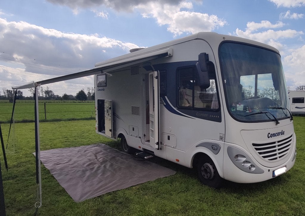 Mobilhome, Concorde, Vloeistofverwarming, 7 tot 8 meter, Diesel