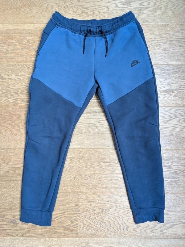 Nike Tech Fleece - jogging garçon - taille 158 (13 ans), Enlèvement, Comme neuf, Garçon, Pantalon