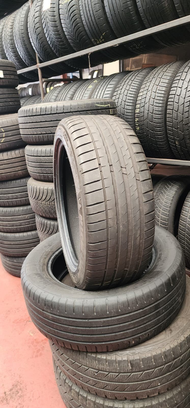 235/45R18 MICHELIN TOP QUALITÉ AVEC MONTAGE ET ÉQUILIBRAGE, Enlèvement, Utilisé