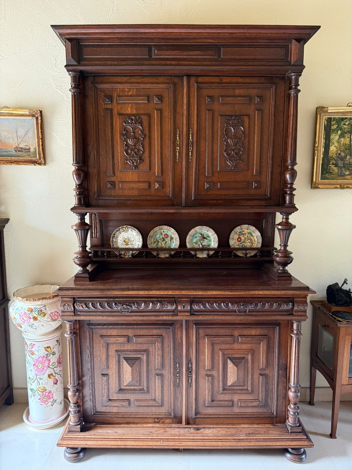 Klassieke Antieke Eiken Buffetkast / Dressoir met Opzet, Ophalen