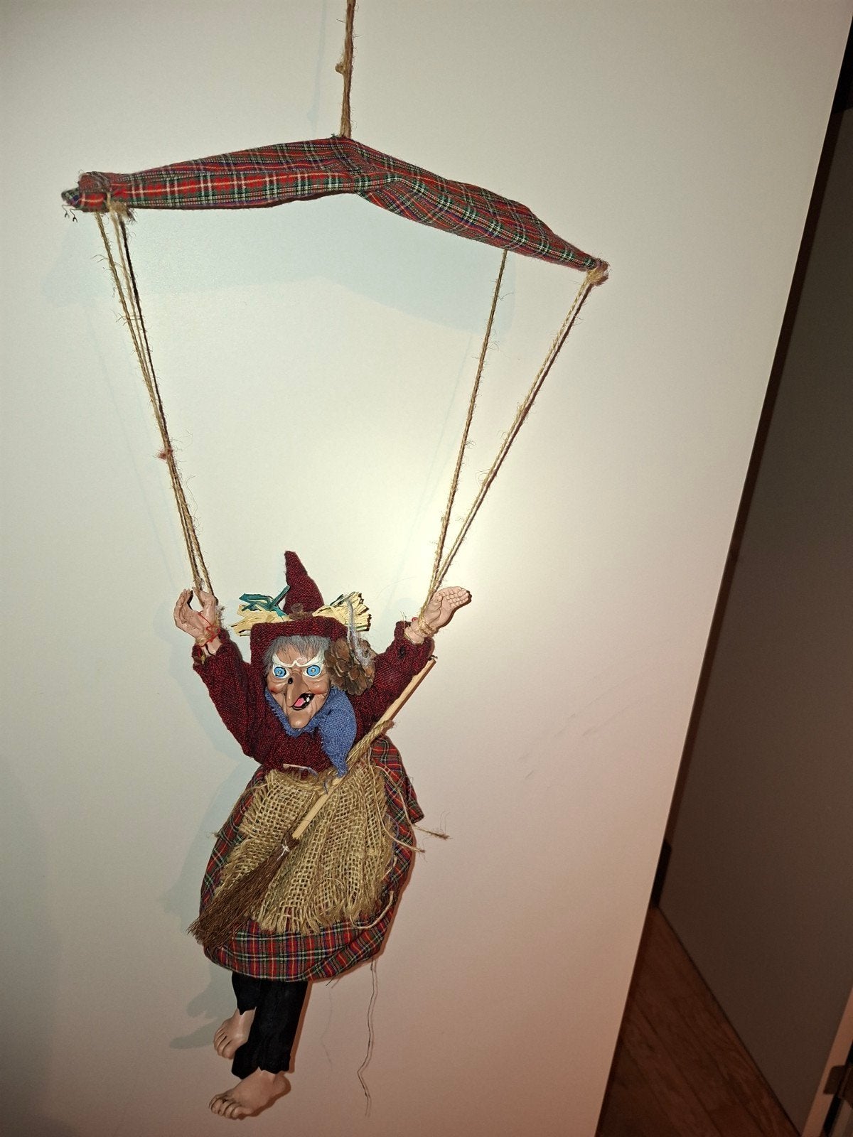 halloween heks, Ophalen, Gebruikt, Wandhanger