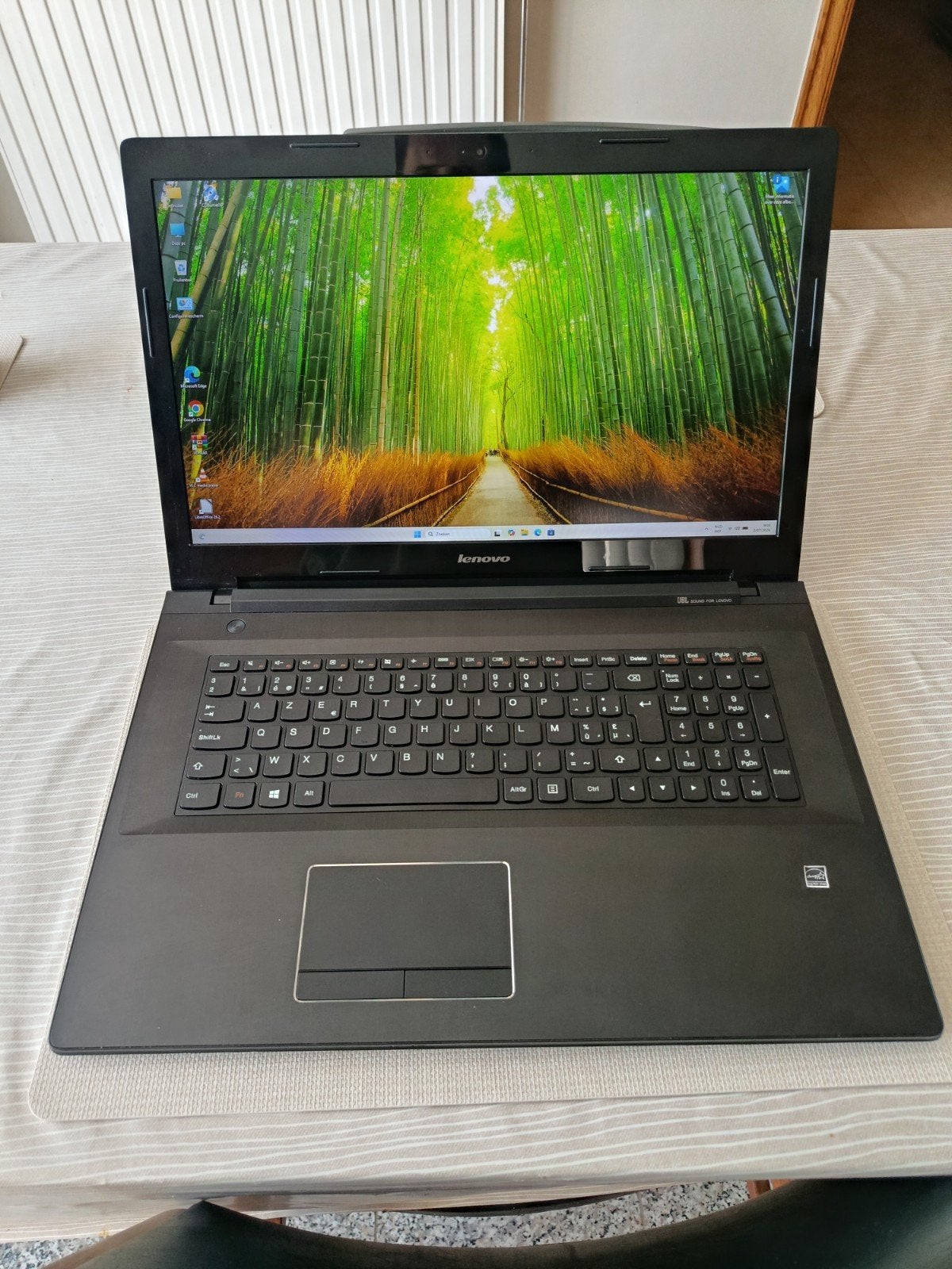 17 inch laptop lenovo, Windows 11, 16GB ram, 240,GB SSD, Computers en Software, Ophalen, Azerty, SSD