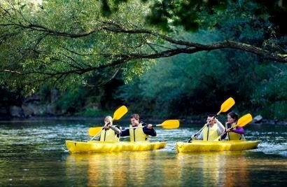 VAKANTIE CHALET IN DE ARDENNEN VOOR 4 PERSONEN BIJ DURBUY, Vakantie, Vakantiehuizen | België, Internet, 2 slaapkamers, Landelijk