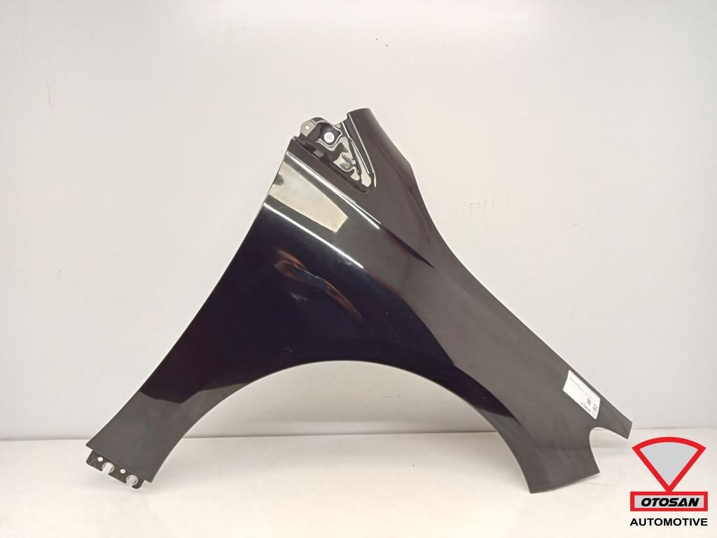 Aile lat rale droite pour Mercedes Classe B W247 (2018-2024), Mercedes-Benz AG, Mercedes-Benz, Utilisé, Mercedesstrasse 120
70372  Stuttgart, DE