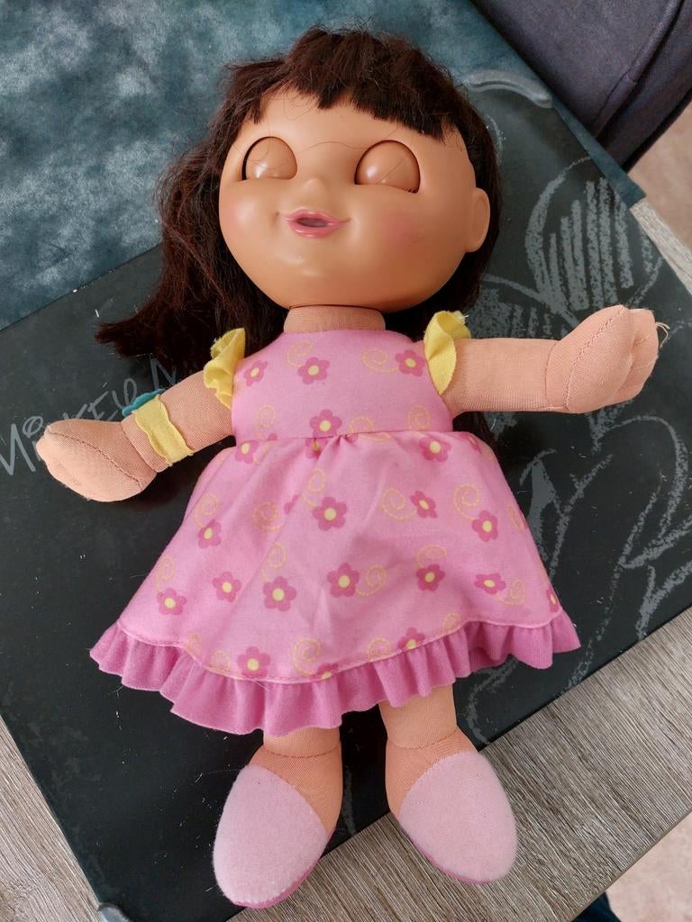 Dora pop, Ophalen, Pop