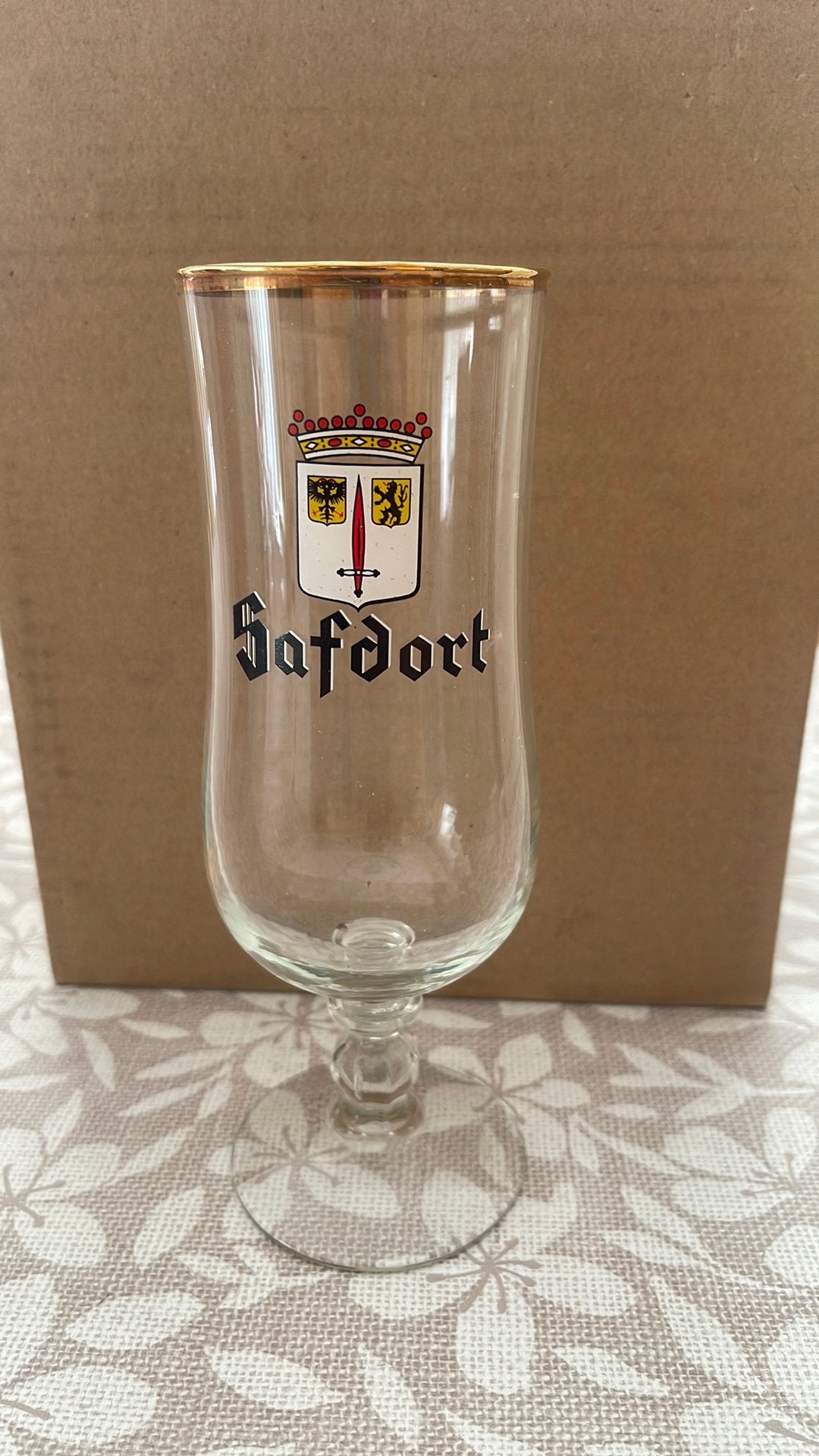 Glas safdort, Enlèvement, Comme neuf