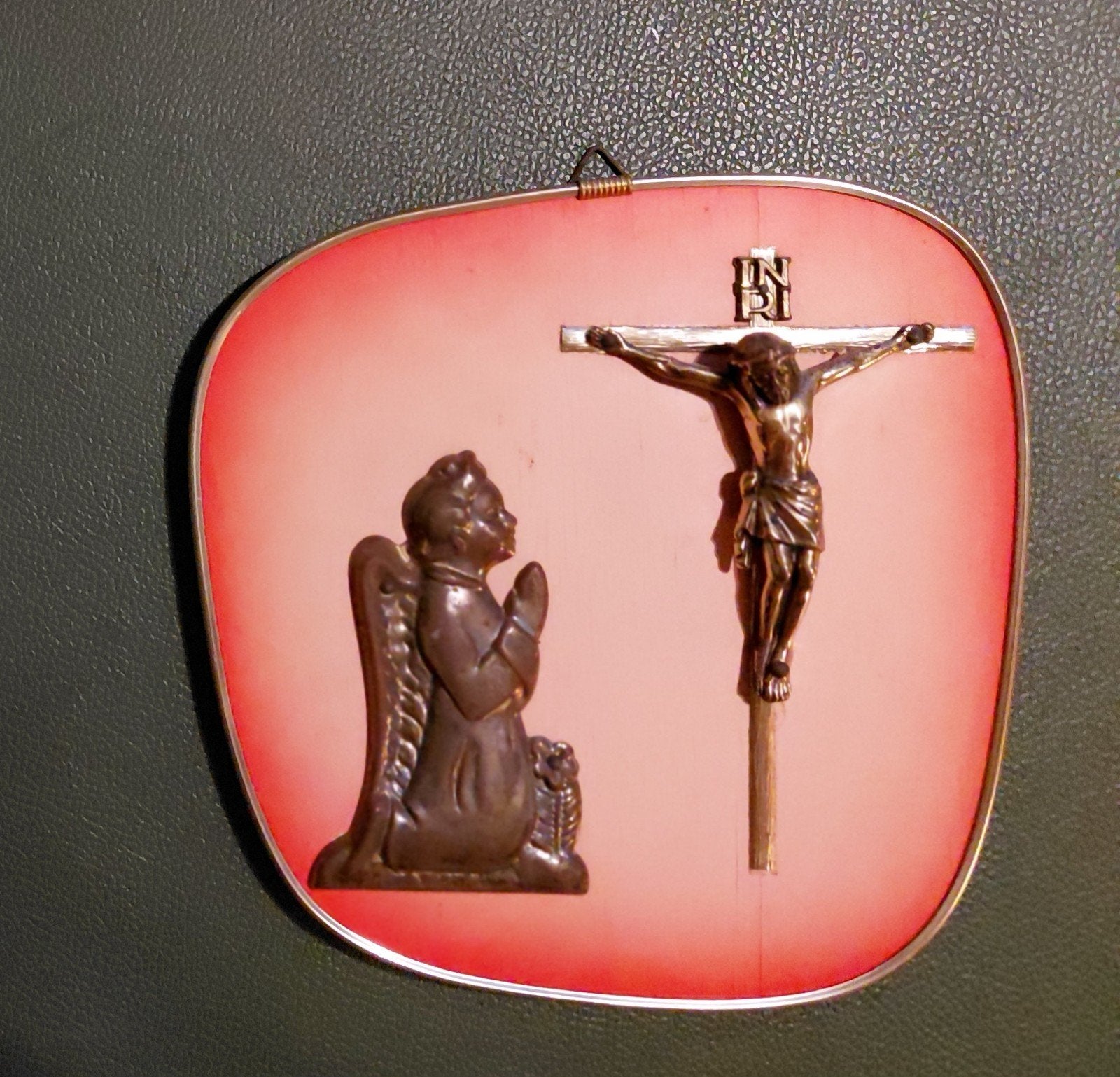 Religieuze wanddecoratie: Christus aan kruis met engel, Ophalen of Verzenden