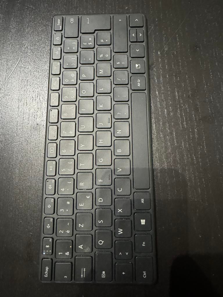clavier bluetooth microsoft compaq 1954, Informatique & Logiciels, Enlèvement ou Envoi, Comme neuf