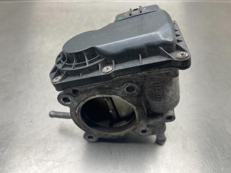 GASKLEPHUIS Kia Sportage (SL) (|351002B300|), Gebruikt, Kia