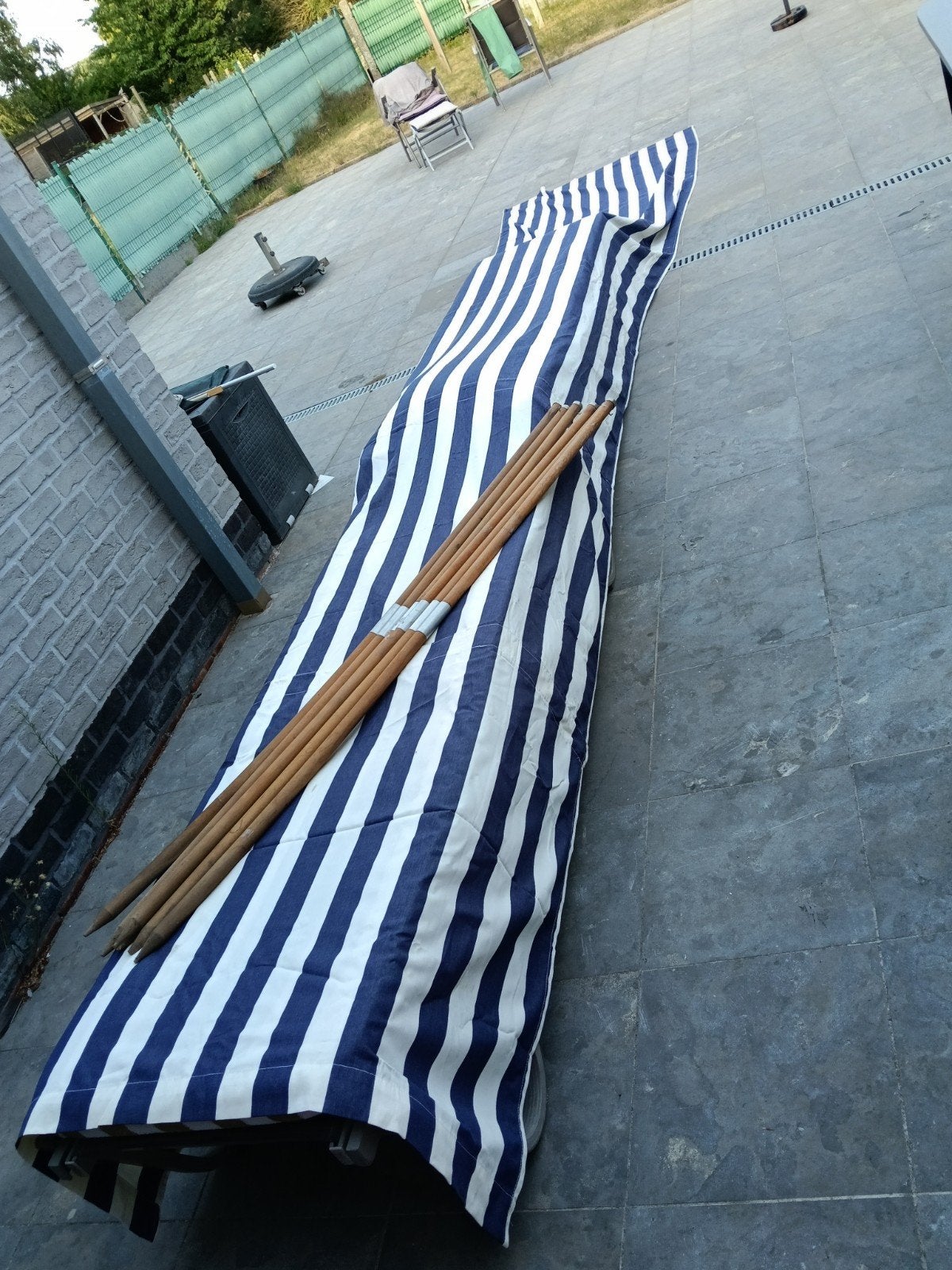 Windscherm met stokken 6,5 meter, Tuin en Terras, Zonneschermen, Ophalen of Verzenden