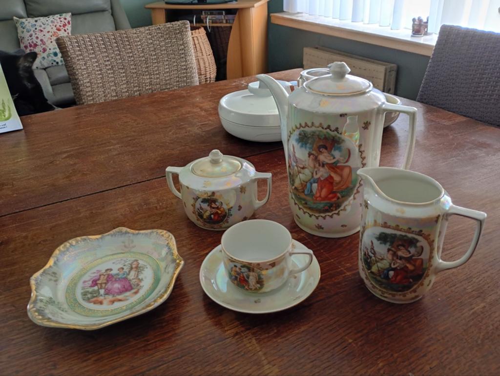 Victoria Czecho‑Slovakia theeservies met parelmoer glans, Antiek en Kunst, Antiek | Servies compleet, Ophalen
