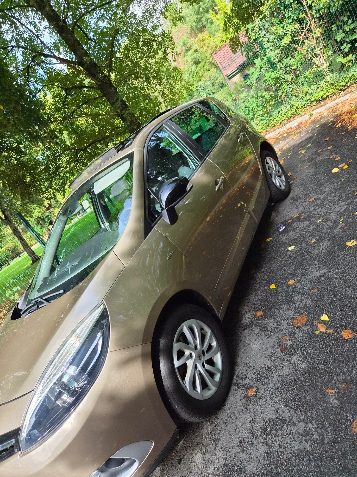 renault scenic 1.2 tce limited avec toit ouvrant, Autos, Euro 5, Achat, Toit ouvrant, Noir