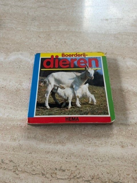 Boekje "Boerderijdieren" (nr5080), Ophalen of Verzenden, Gelezen, 1 tot 2 jaar