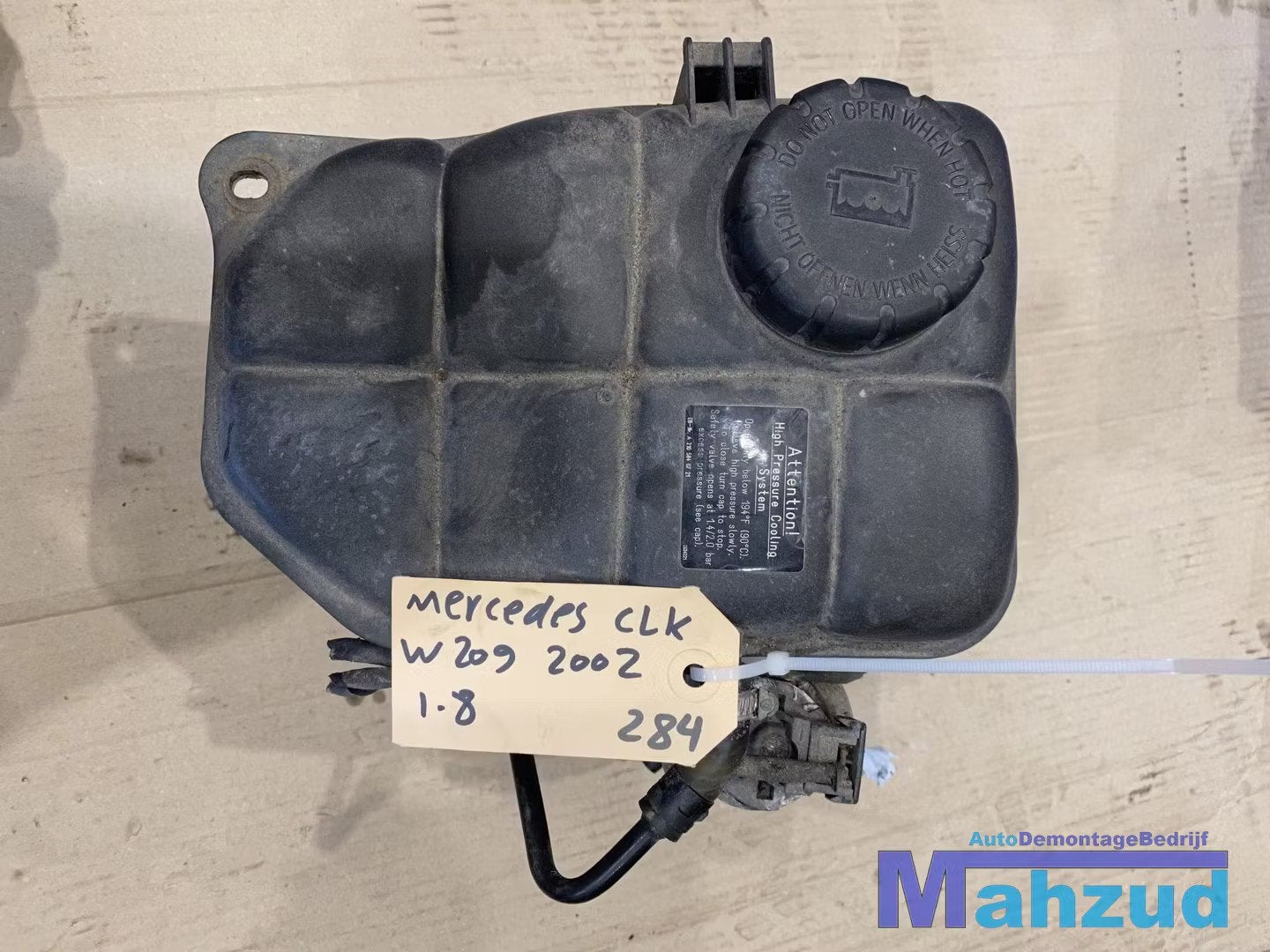 MERCEDES CLK W209 expansievat reservoir koelvloeistof, Gebruikt, Mercedes-Benz AG, Mercedes-Benz, Mercedesstrasse 120
70372  Stuttgart, DE