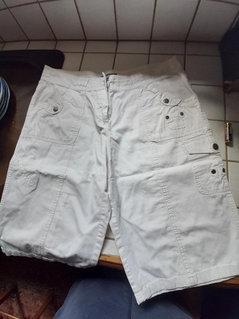 Bermuda, dames, lichte katoen, maat 40, Kleding | Dames, Maat 38/40 (M), Wit, Bel & Bo, Ophalen of Verzenden